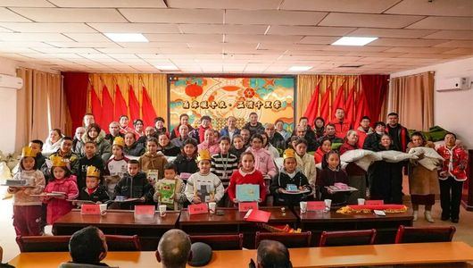 “甬库暖冬衣·温情千里牵”捐赠活动温情举行