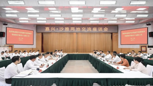 嘉兴市代表团来阿克苏和兵团一师对接对口支援工作