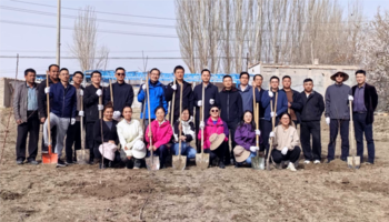 从“植绿”到“植富”：绍兴援疆干部人才在农家院落种下“希望林”